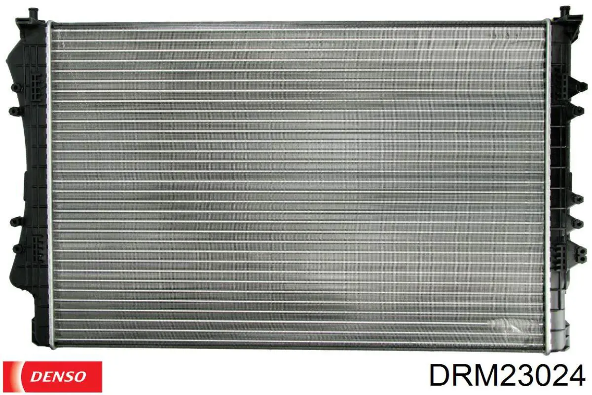 Compre DRM23024 Denso Radiador de esfriamento de motor