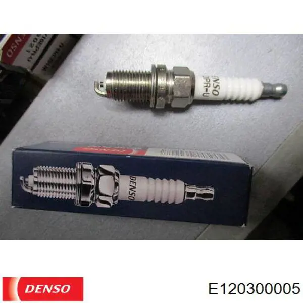 E120300005 Denso Vela de ignição