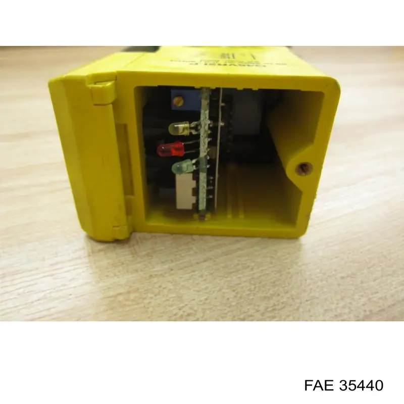 Sensor de temperatura do fluido de esfriamento (de ativação de ventilador do radiador) FAE 35440 preço, a partir de 12,19 USD