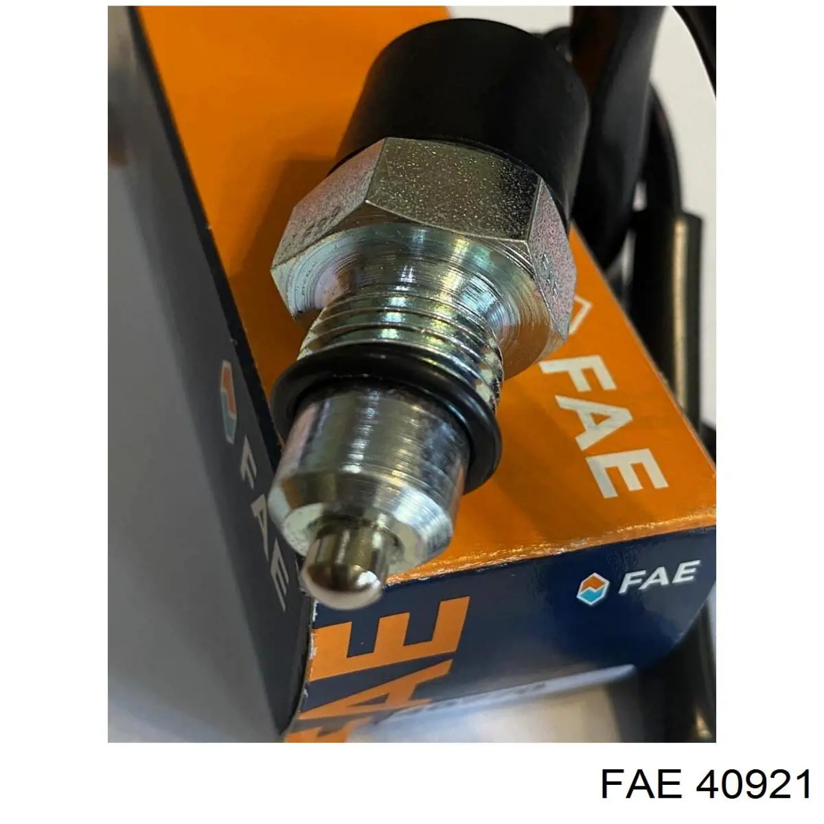 Compre 40921 FAE Sensor de ativação das luzes de marcha à ré