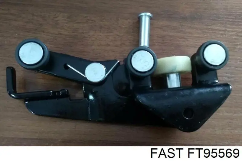 FT95569 Fast Rolo direito inferior da porta lateral (deslizante)