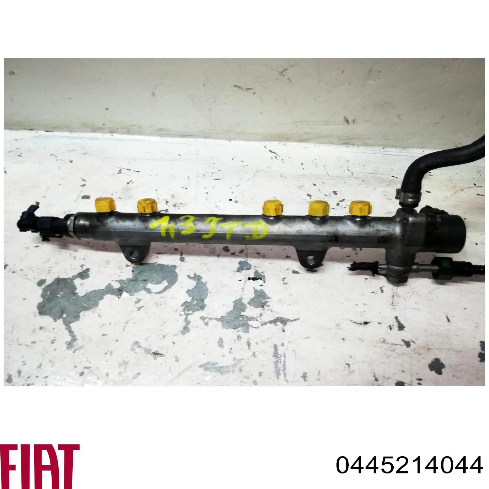 445214044 Fiat/Alfa/Lancia Distribuidor de combustível (rampa)
