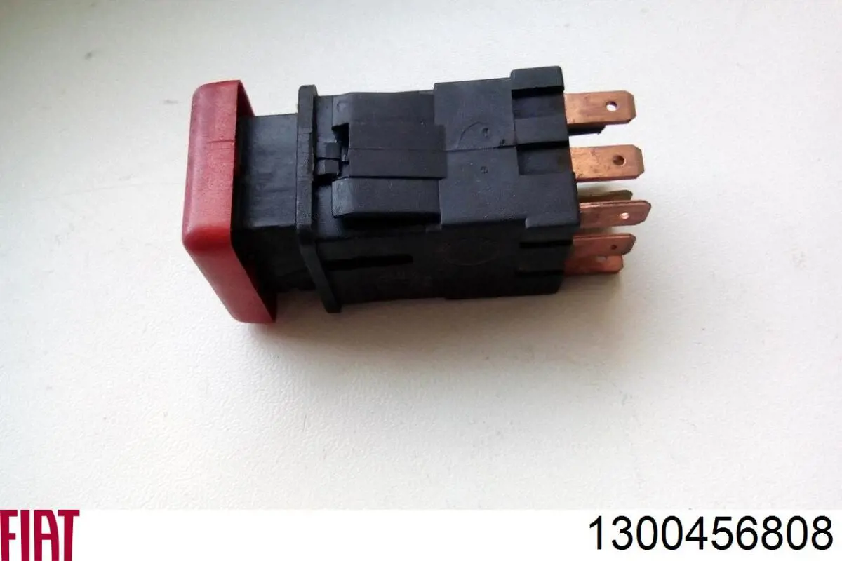Botão de ativação do sinal de emergência Fiat/Alfa/Lancia 1300456808 preço, a partir de 27,63 USD