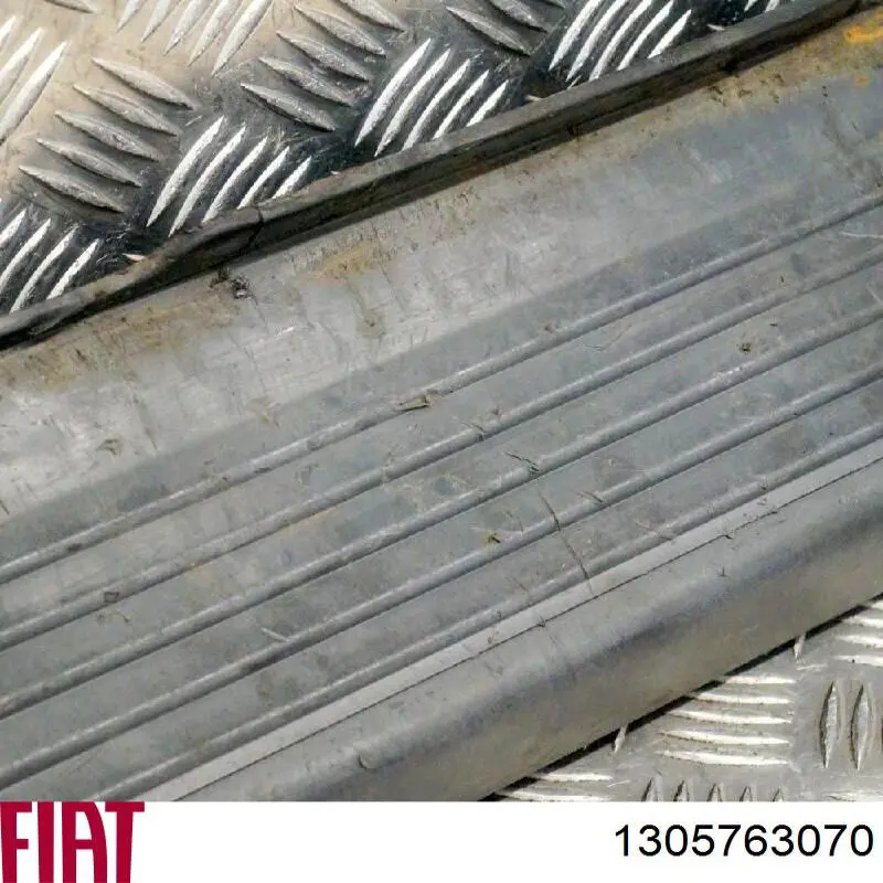 Pára-choque traseiro, parte central Prasco FT9301052 preço, a partir de 87,92 USD