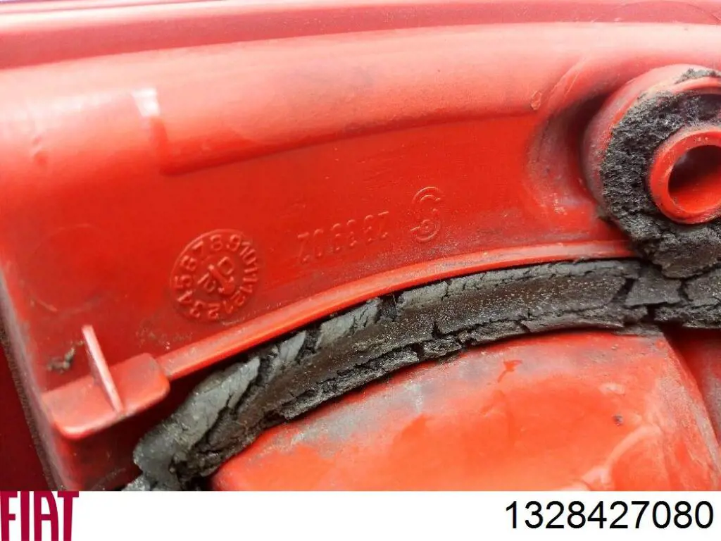 Compre 1328427080 Fiat/Alfa/Lancia Lanterna traseira direita