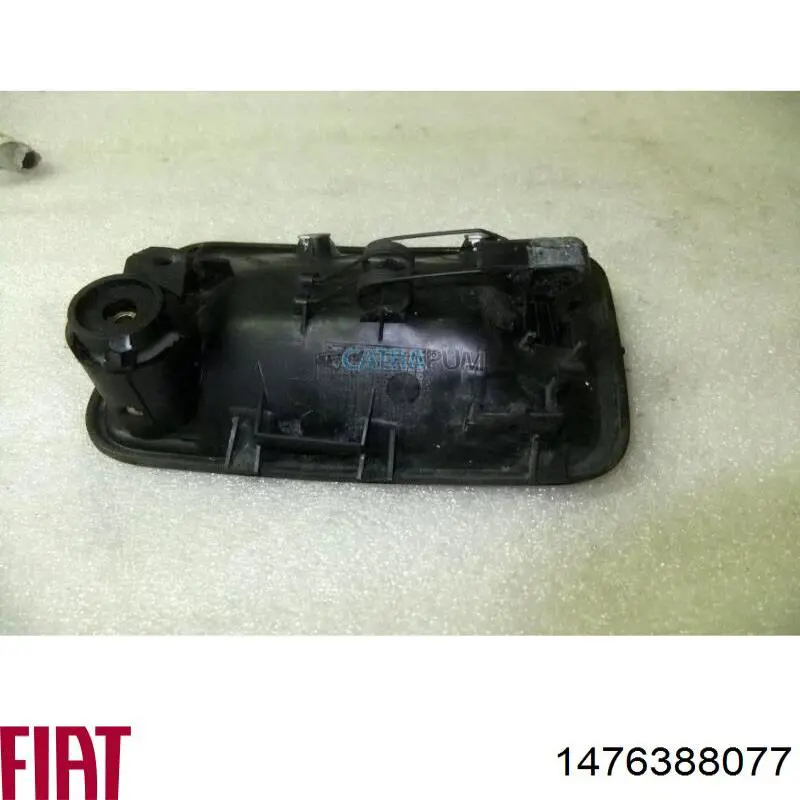 1476388077 Fiat/Alfa/Lancia Maçaneta dianteira esquerda externa da porta