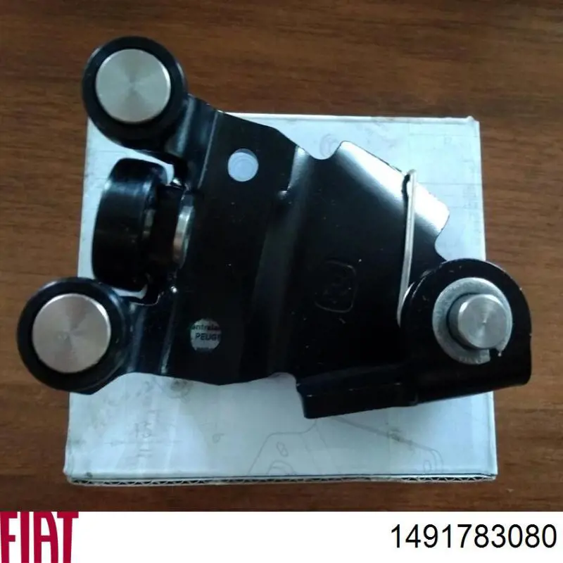 1491783080 Fiat/Alfa/Lancia Rolo direito central da porta lateral (deslizante)