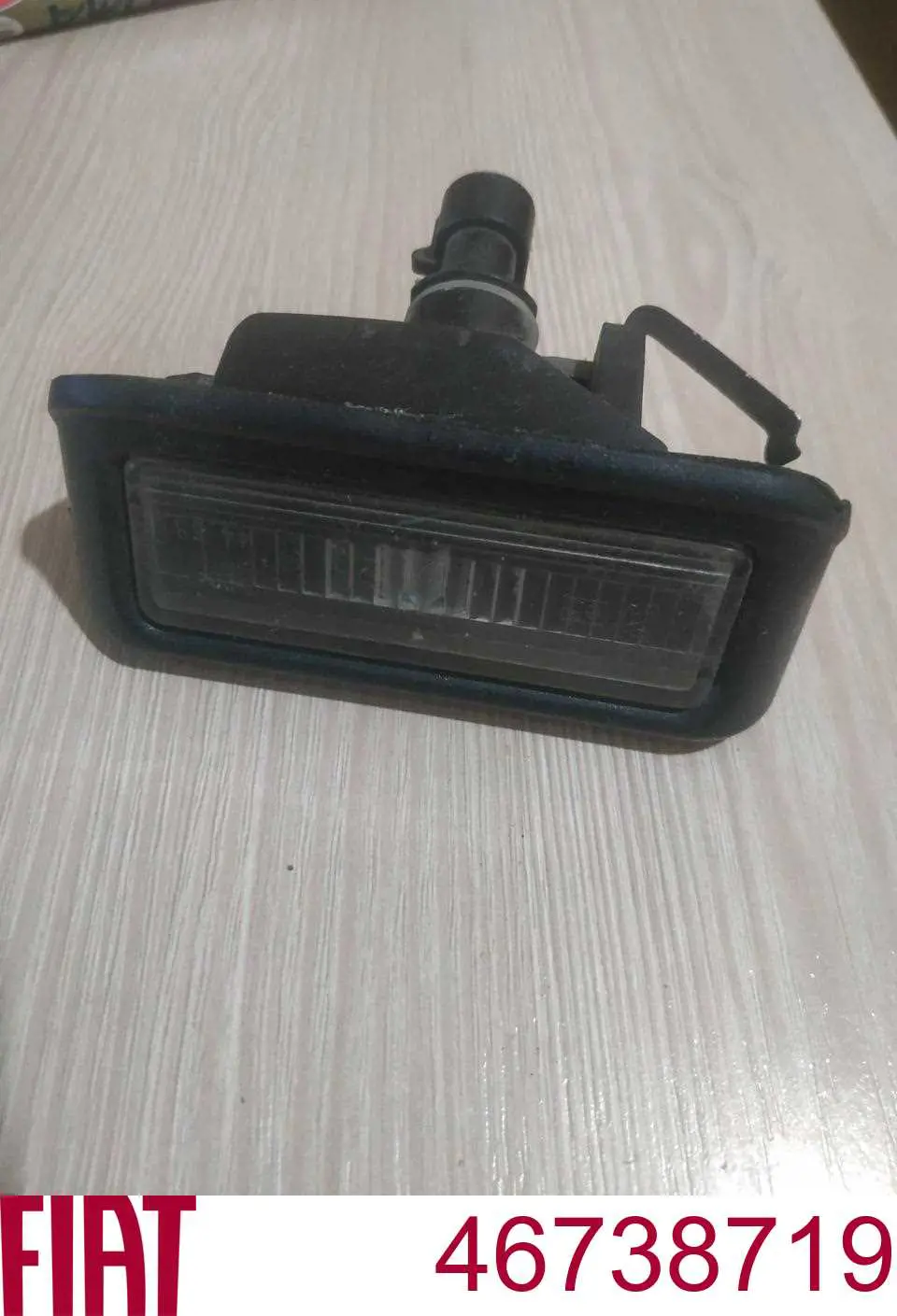Compre 46738719 Fiat/Alfa/Lancia Lanterna da luz de fundo de matrícula traseira
