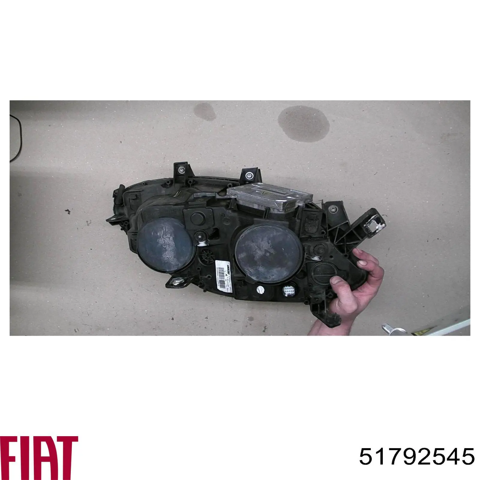 Compre 51792545 Fiat/Alfa/Lancia Luz esquerda