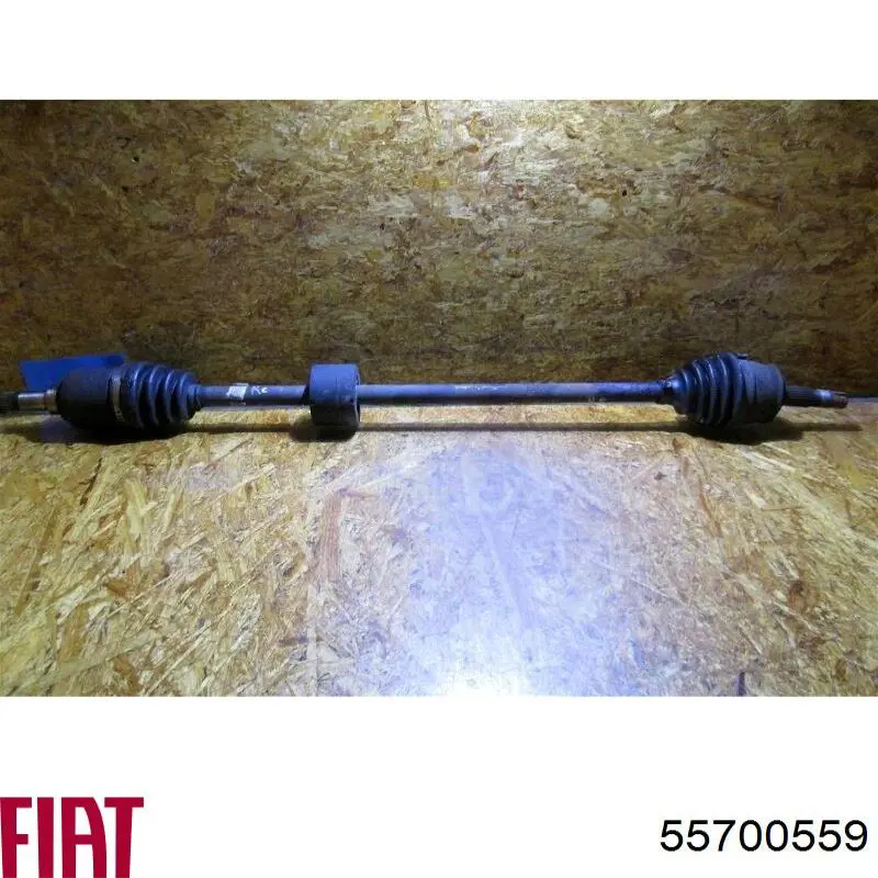 55700559 Fiat/Alfa/Lancia Semieixo (acionador) dianteiro direito