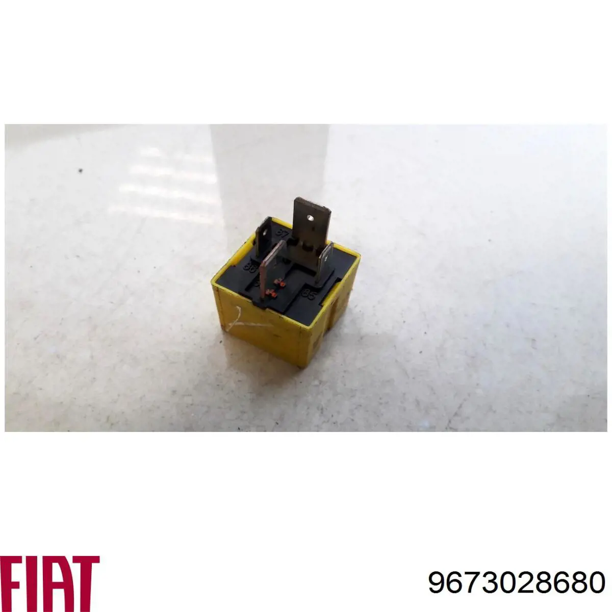 Relê de ventilador Peugeot/Citroen 9673028680 preço, a partir de 32,66 USD