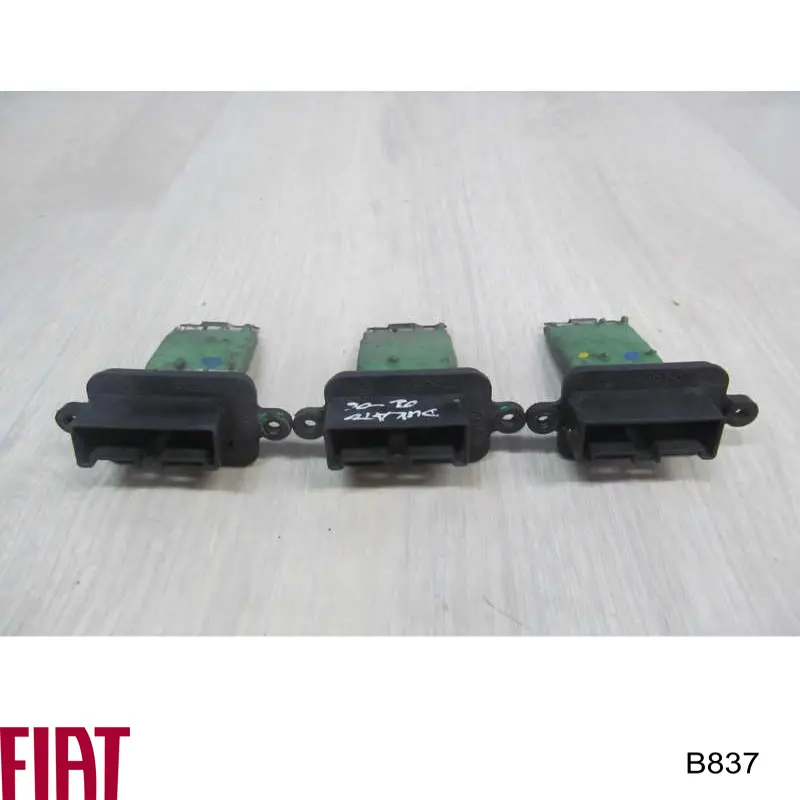 B837 Fiat/Alfa/Lancia Regulador de revoluções de ventilador de esfriamento (unidade de controlo)
