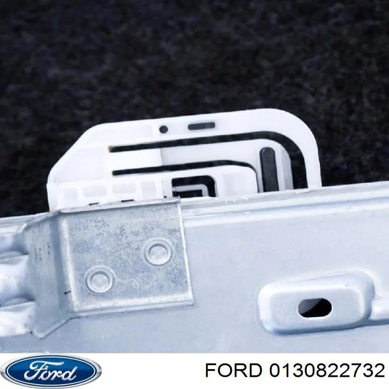  Ford 0130822732