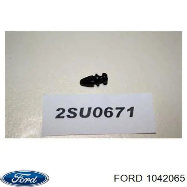 Braçadeira (cápsula) de fixação de moldura da porta Ford 1042065 preço, a partir de 3,30 USD