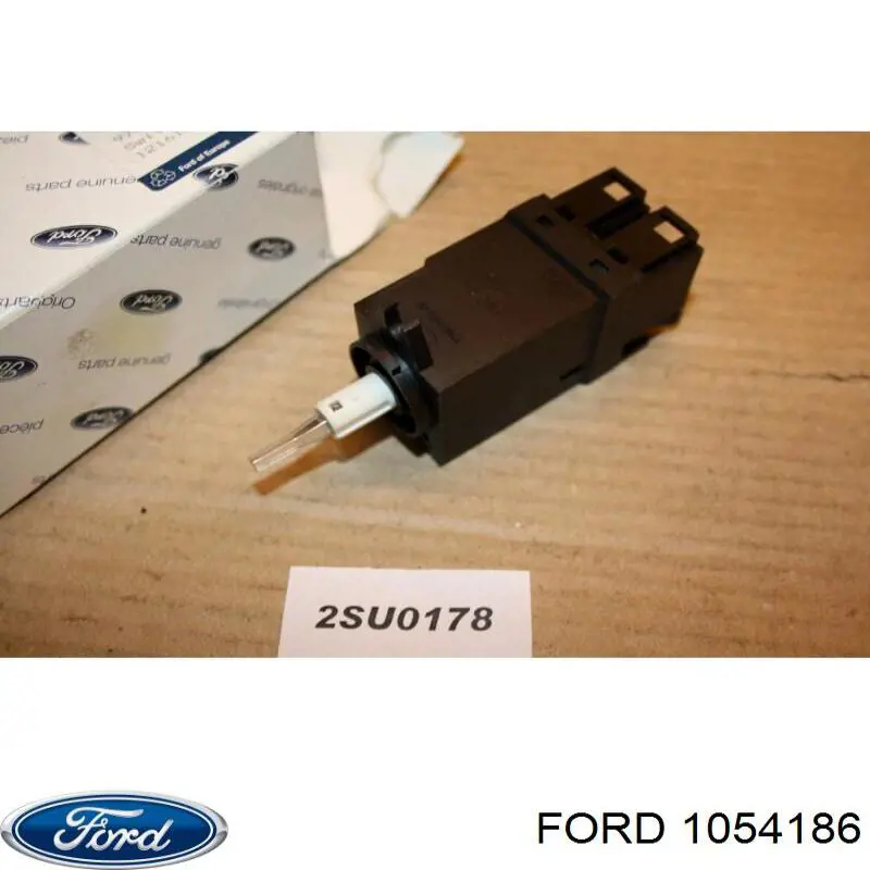 Resistor (resistência) de ventilador de forno (de aquecedor de salão) Ford 1054186 preço, a partir de 34,05 USD