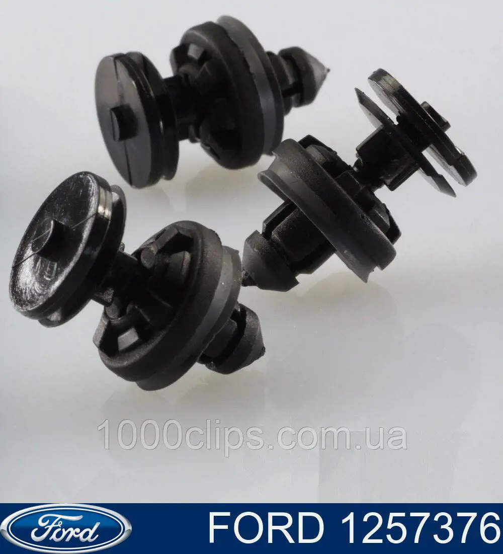 Compre 3344265 Volvo Cápsula (prendedor) de fixação de revestimento da porta