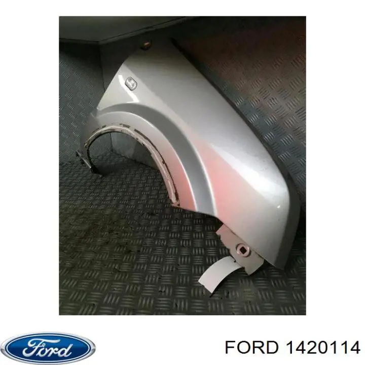 Pára-lama dianteiro direito Ford 1420114 preço, a partir de 126,90 USD