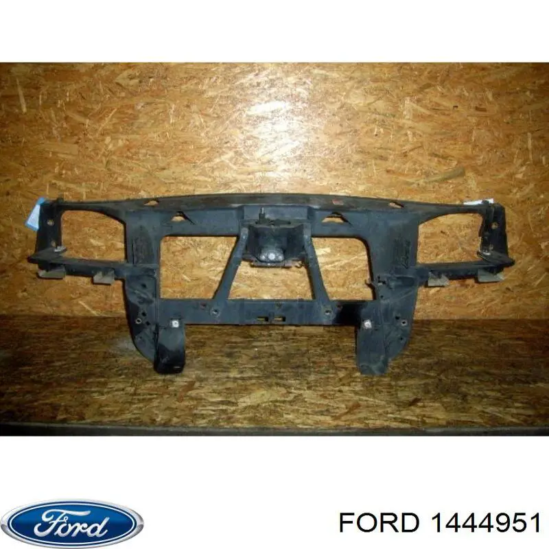 Suporte do radiador montado (painel de montagem de fixação das luzes) Ford 1444951 preço, a partir de 119,18 USD