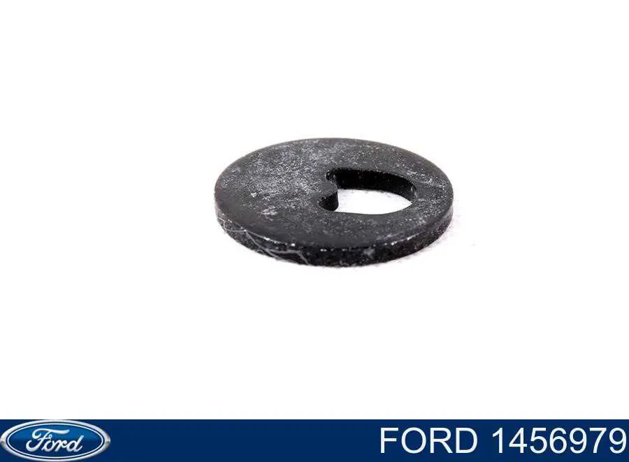 Compre 1456979 Ford Arruela de parafuso de fixação do braço oscilante inferior traseiro interno