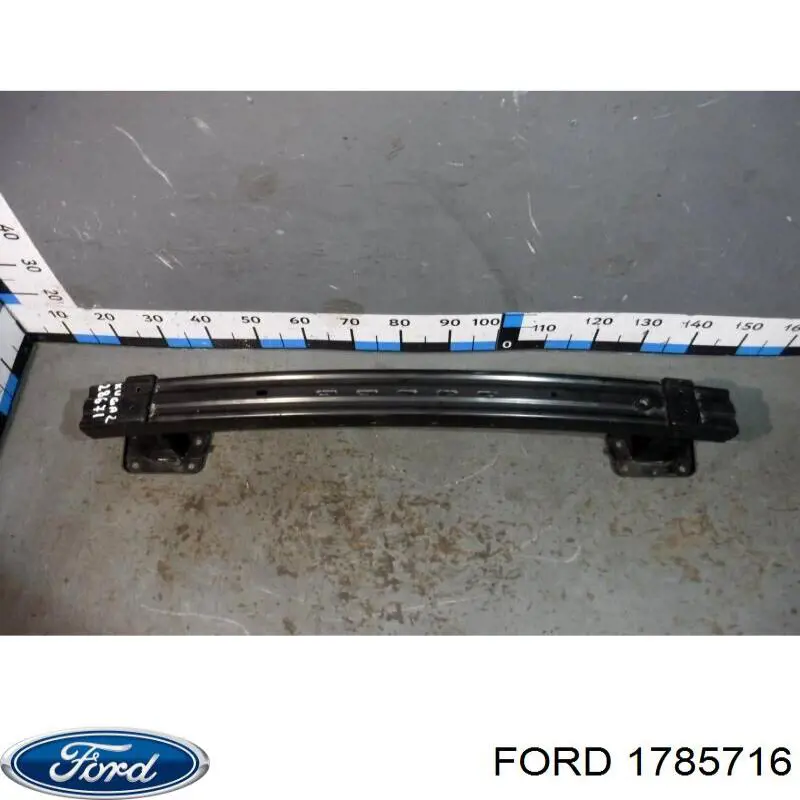 1785716 Ford Reforçador do pára-choque traseiro