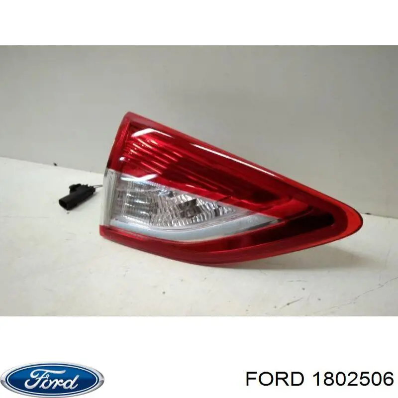 2070896 Ford Lanterna traseira esquerda interna