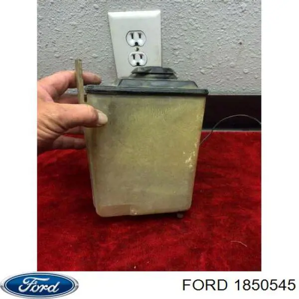 Limpa-pára-brisas do pára-brisas, kit de 2 un. Ford 1850545 preço, a partir de 26,48 USD
