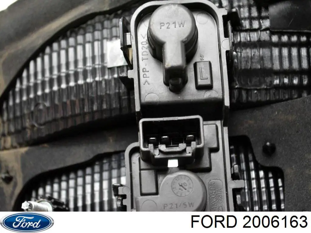 Lanterna traseira esquerda interna Ford 2006163 preço, a partir de 72,48 USD