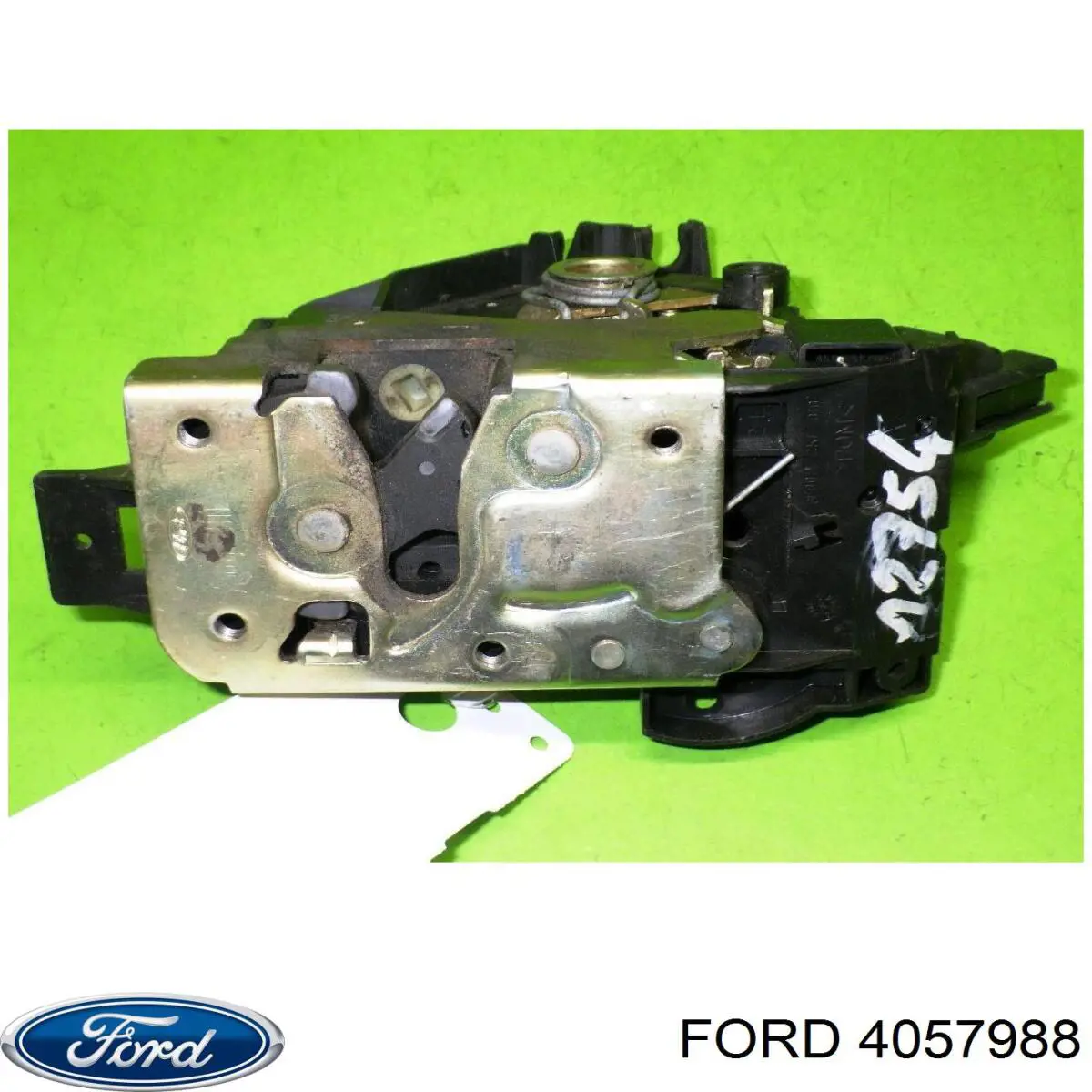 4057988 Ford Fecho da porta traseira esquerda