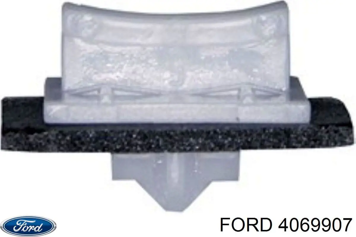 1829079 Ford Cápsula (prendedor) de fixação de moldura de pára-brisas