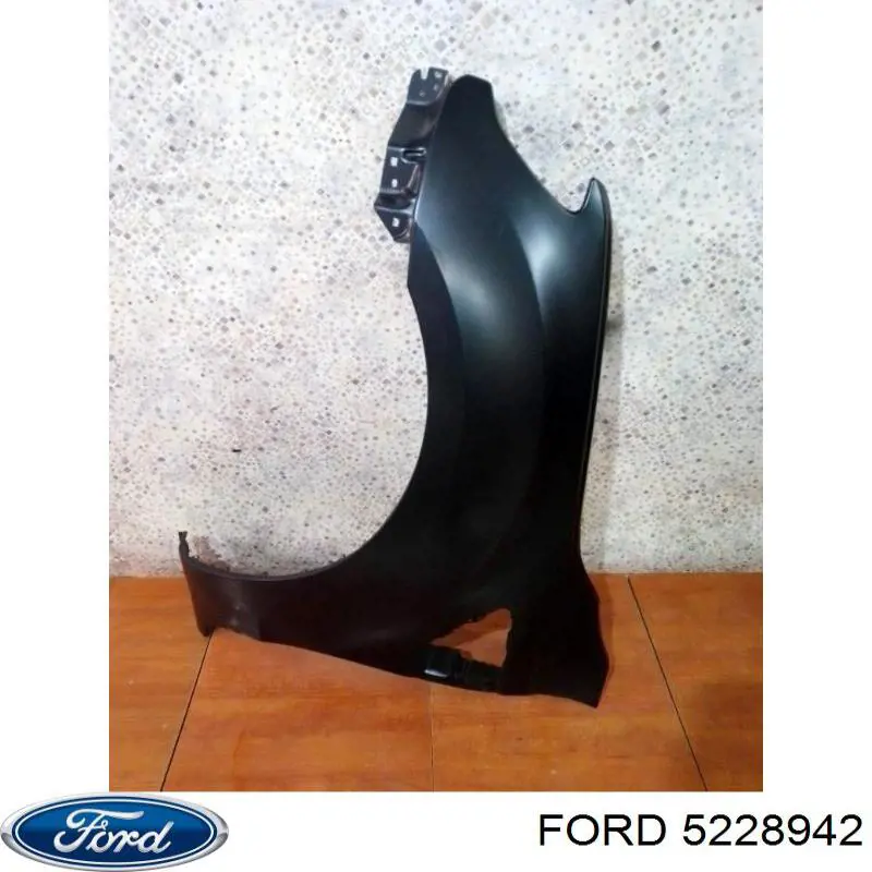 Pára-lama dianteiro esquerdo Ford UC9M52211D preço, a partir de 104,07 USD