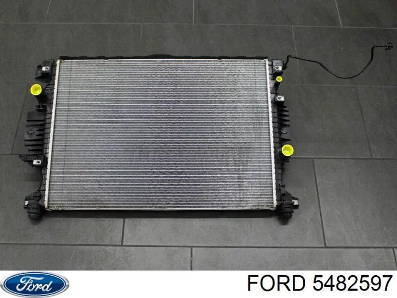 Compre 5482597 Ford Radiador de esfriamento de motor