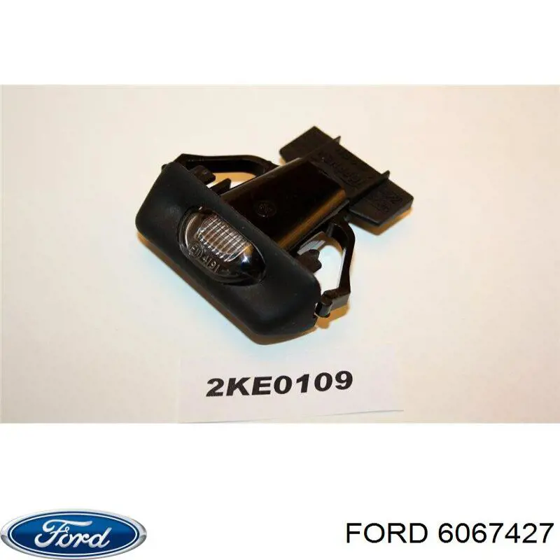 Lanterna da luz de fundo de matrícula traseira Ford 6067427 preço, a partir de 71,37 USD