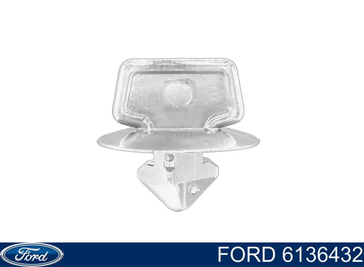 6136432 Ford Cápsula (prendedor) de fixação do pára-choque dianteiro