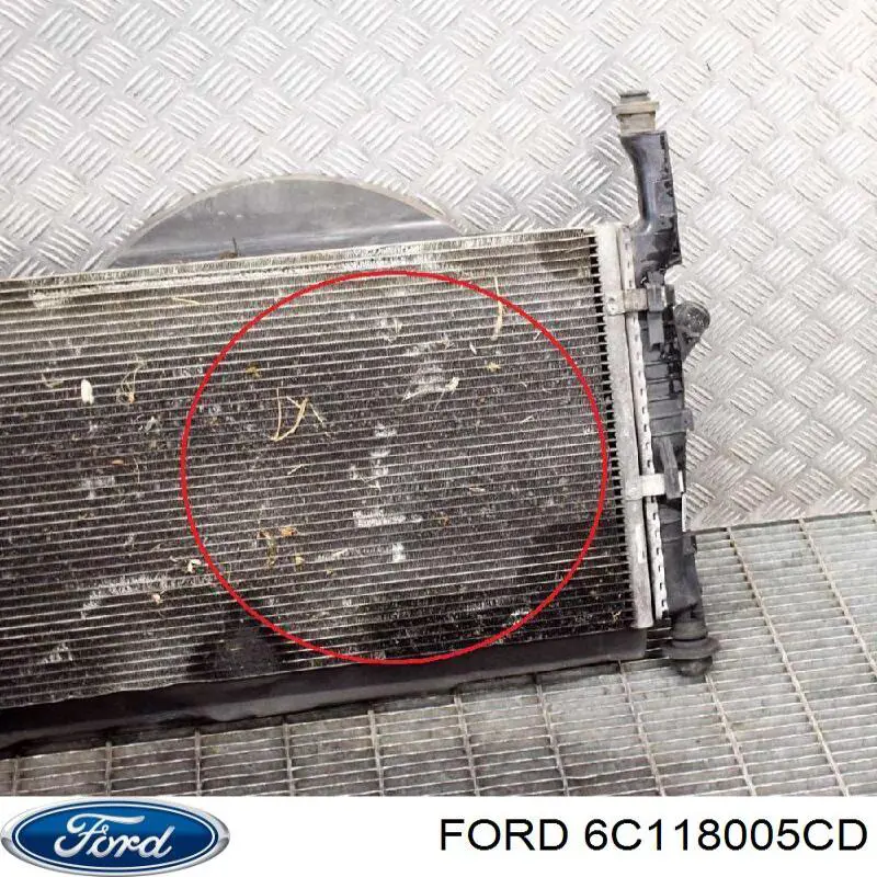 Compre 6C118005CD Ford Radiador de esfriamento de motor