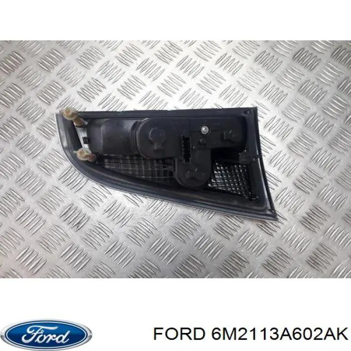 Lanterna traseira direita interna Ford 6M2113A602AK preço, a partir de 80,02 USD