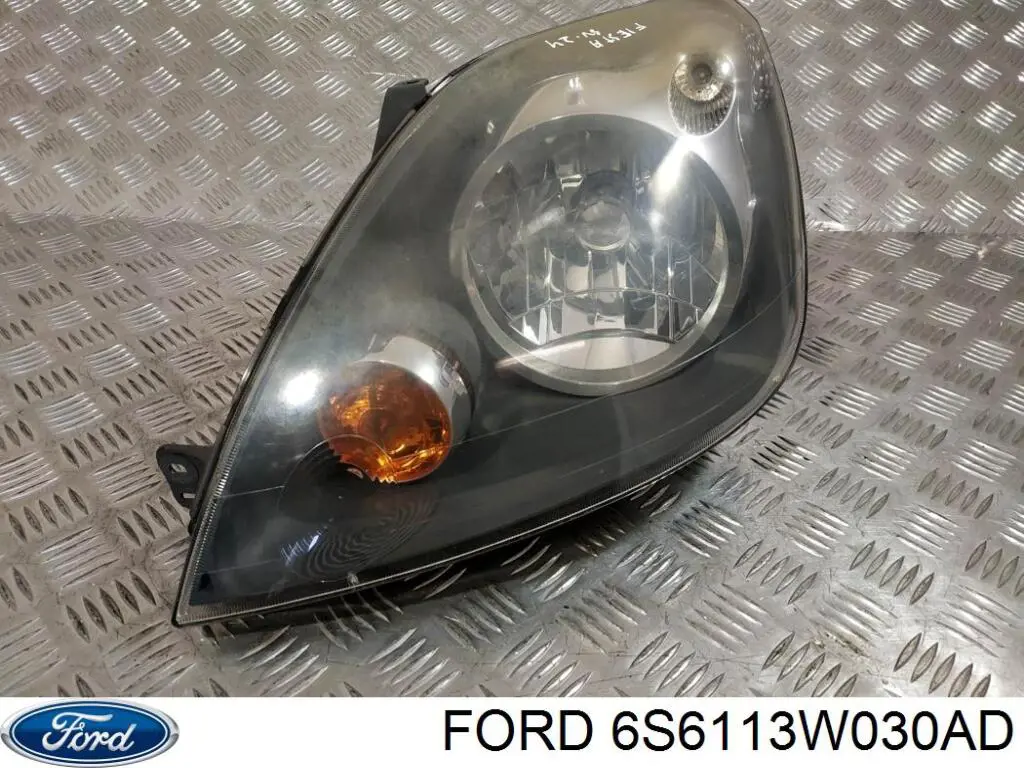 Luz esquerda Ford 6S6113W030AD preço, a partir de 100,45 USD
