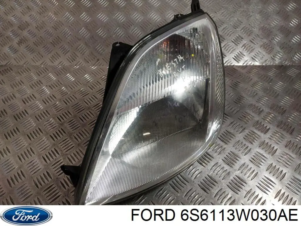 Compre 6S6113W030AE Ford Luz esquerda