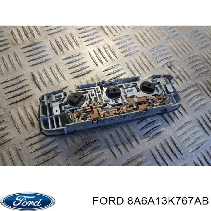 Quebra-luz de iluminação de salão (de cabina) Ford 8A6A13K767AB preço, a partir de 37,46 USD