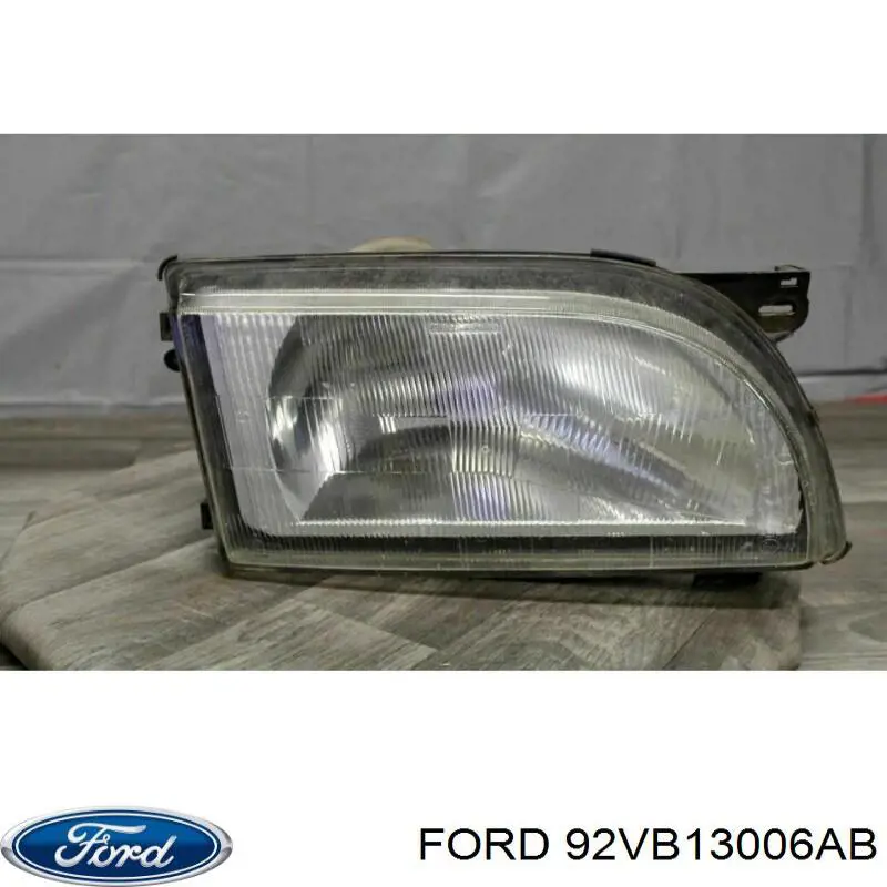 Compre 92VB13006AB Ford Vidro da luz esquerda