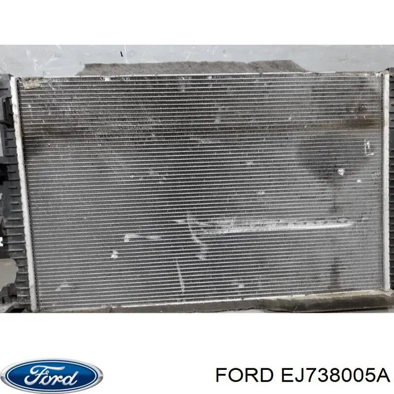 Compre EJ738005A Ford Radiador de esfriamento de motor