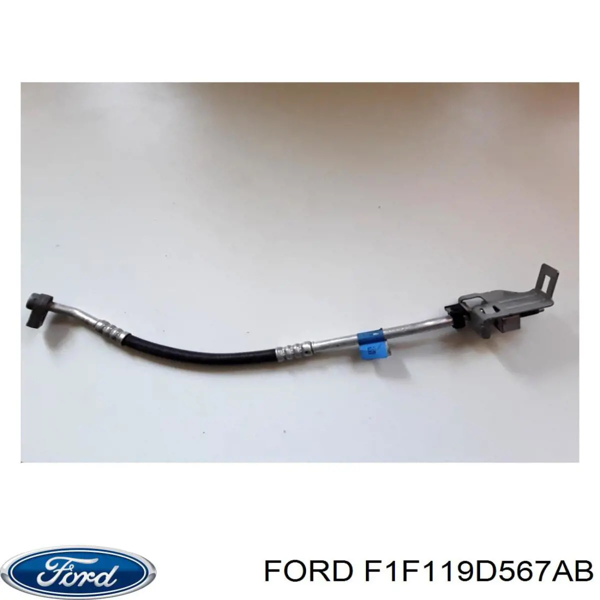Mangueira de aparelho de ar condicionado, desde o radiador até o vaporizador Ford F1F119D567AB