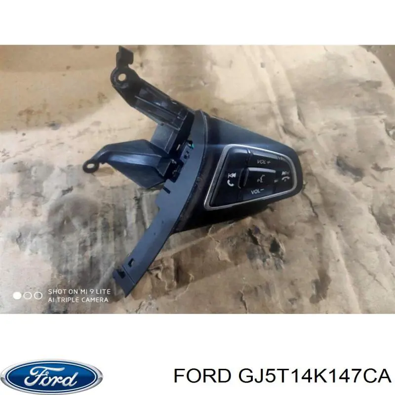 Unidade de interruptores de botão do volante de direção Ford GJ5Z9C888D preço, a partir de 56,23 USD