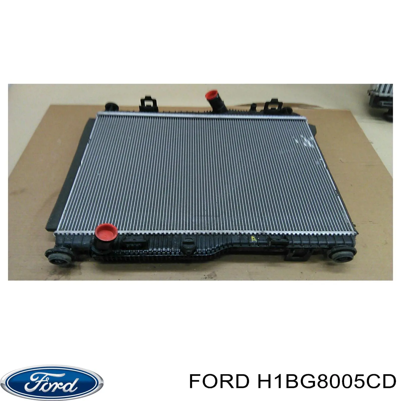 H1BG8005CD Ford Radiador de esfriamento de motor