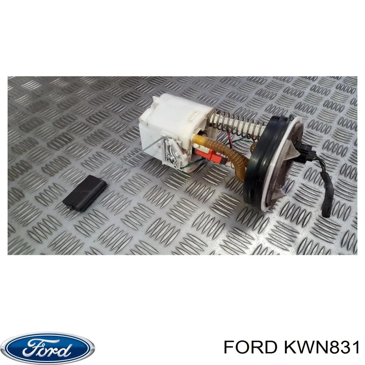  KWN831 Ford