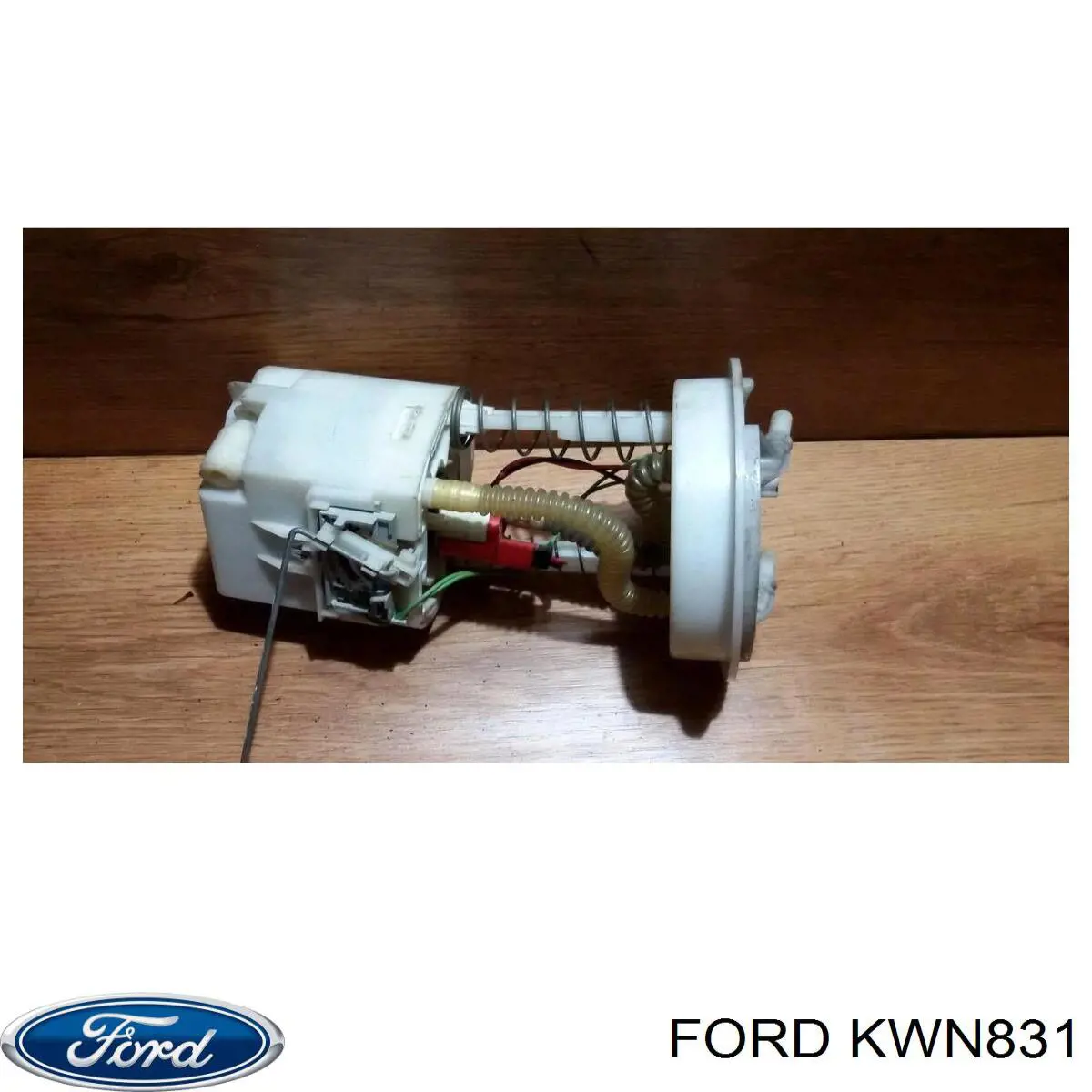  KWN831 Ford