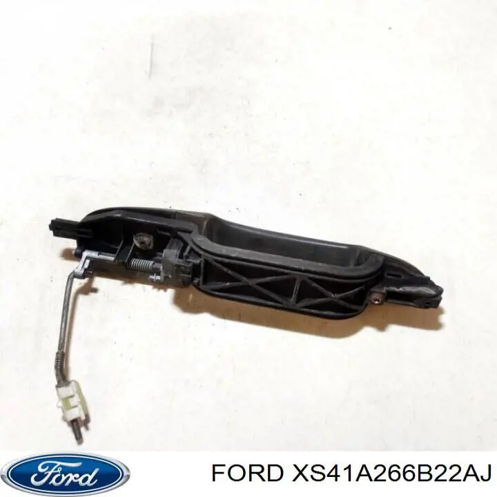 1132821 Ford Suporte de maçaneta externa da porta traseira direita