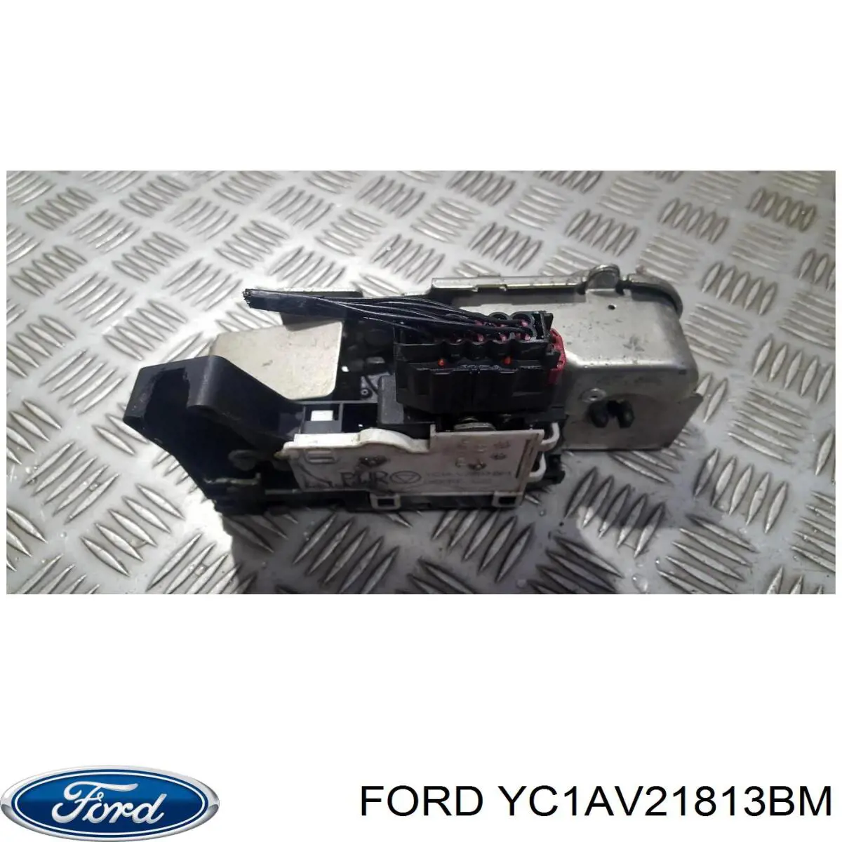 YC1AV21813BM Ford Fecho da porta dianteira esquerda