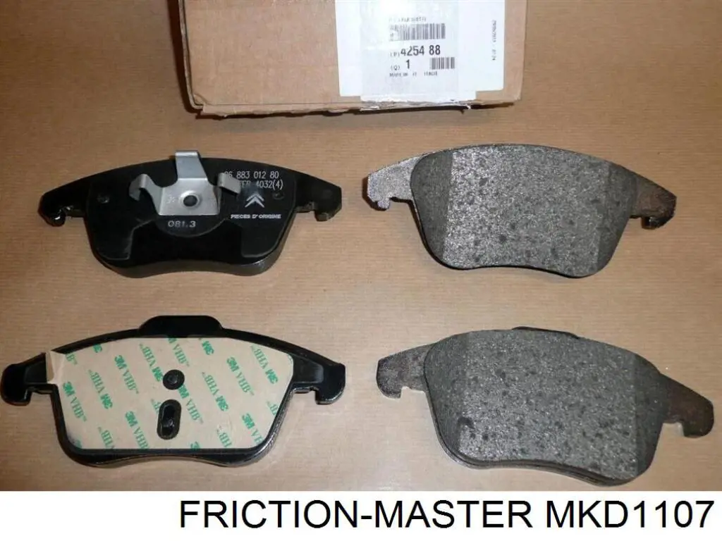 Sapatas do freio dianteiras de disco MKD1107 Friction Master