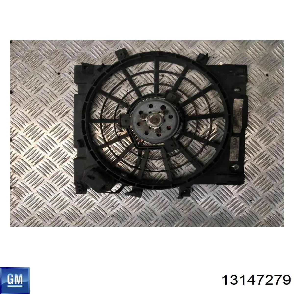 Compre 13147279 General Motors Ventilador elétrico de esfriamento montado (motor + roda de aletas)