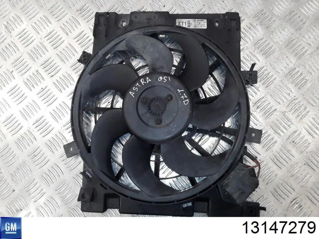 Ventilador elétrico de esfriamento montado (motor + roda de aletas) General Motors 13147279